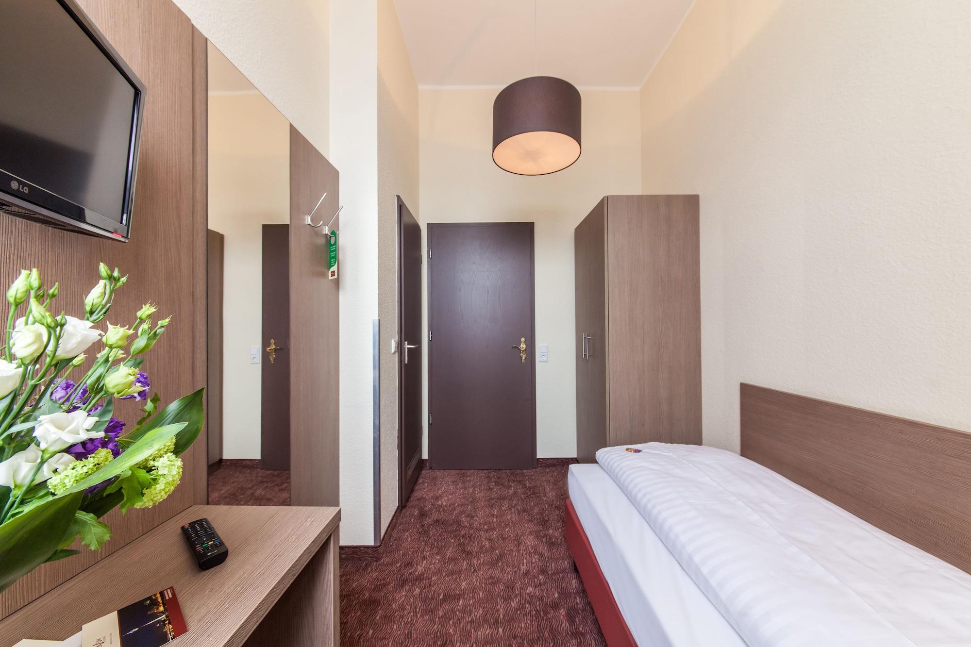 Hotel Maxim Duesseldorf City Ngoại thất bức ảnh