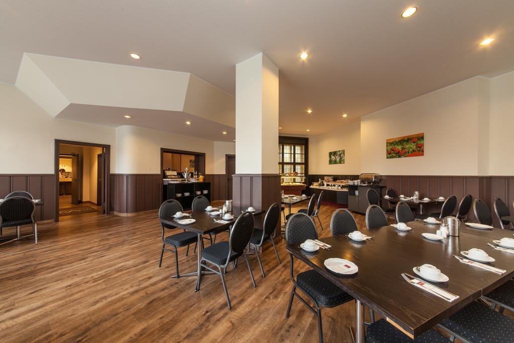 Hotel Maxim Duesseldorf City Ngoại thất bức ảnh