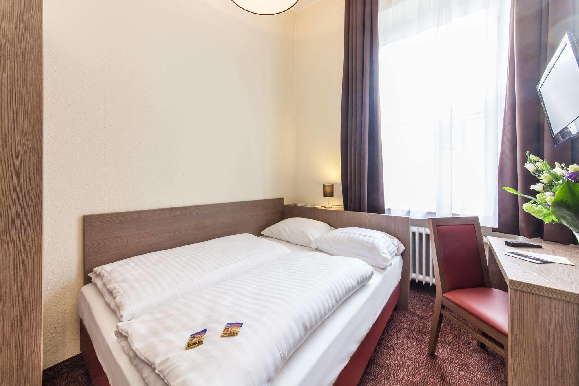 Hotel Maxim Duesseldorf City Ngoại thất bức ảnh