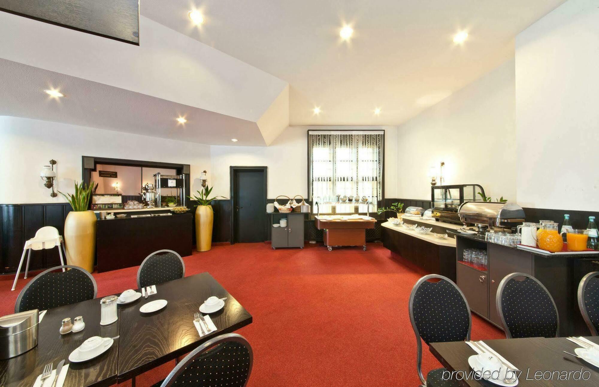 Hotel Maxim Duesseldorf City Ngoại thất bức ảnh